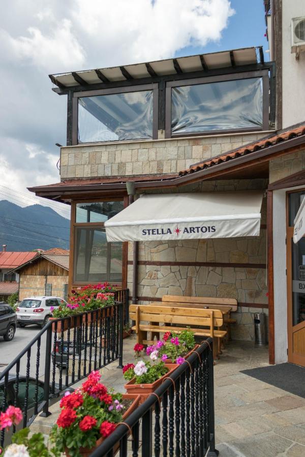 Hotel Uzunski Smoljan Exterior foto